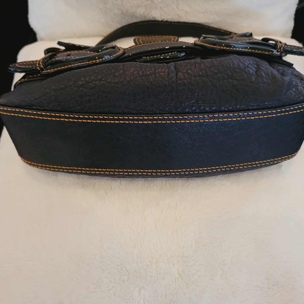 Authentic Fendi Bag - Picture 4 of 17